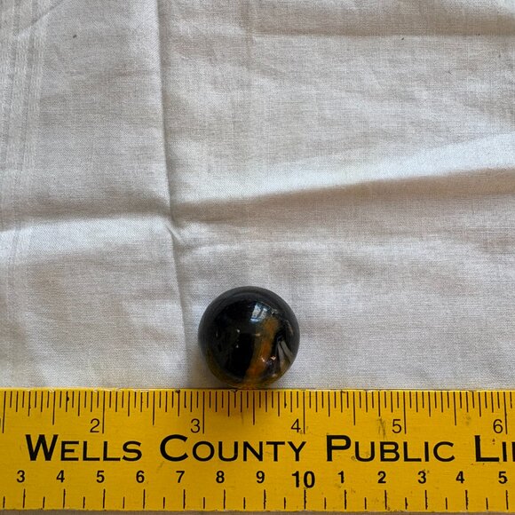 Glass marbles Lot of 4 One clear and 3 swirl  7/8 " - Picture 4 of 9